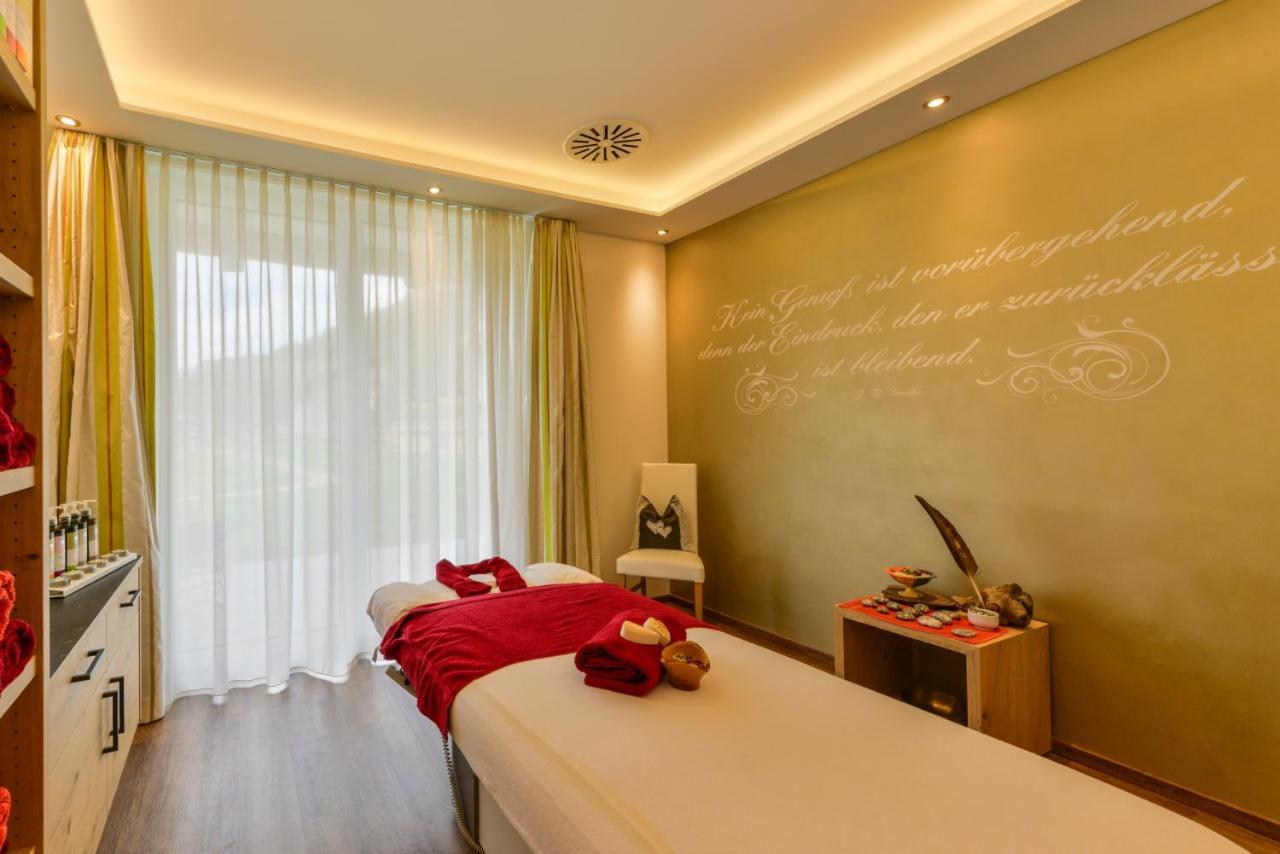 Lech Hotel apartamentowy Holzgau