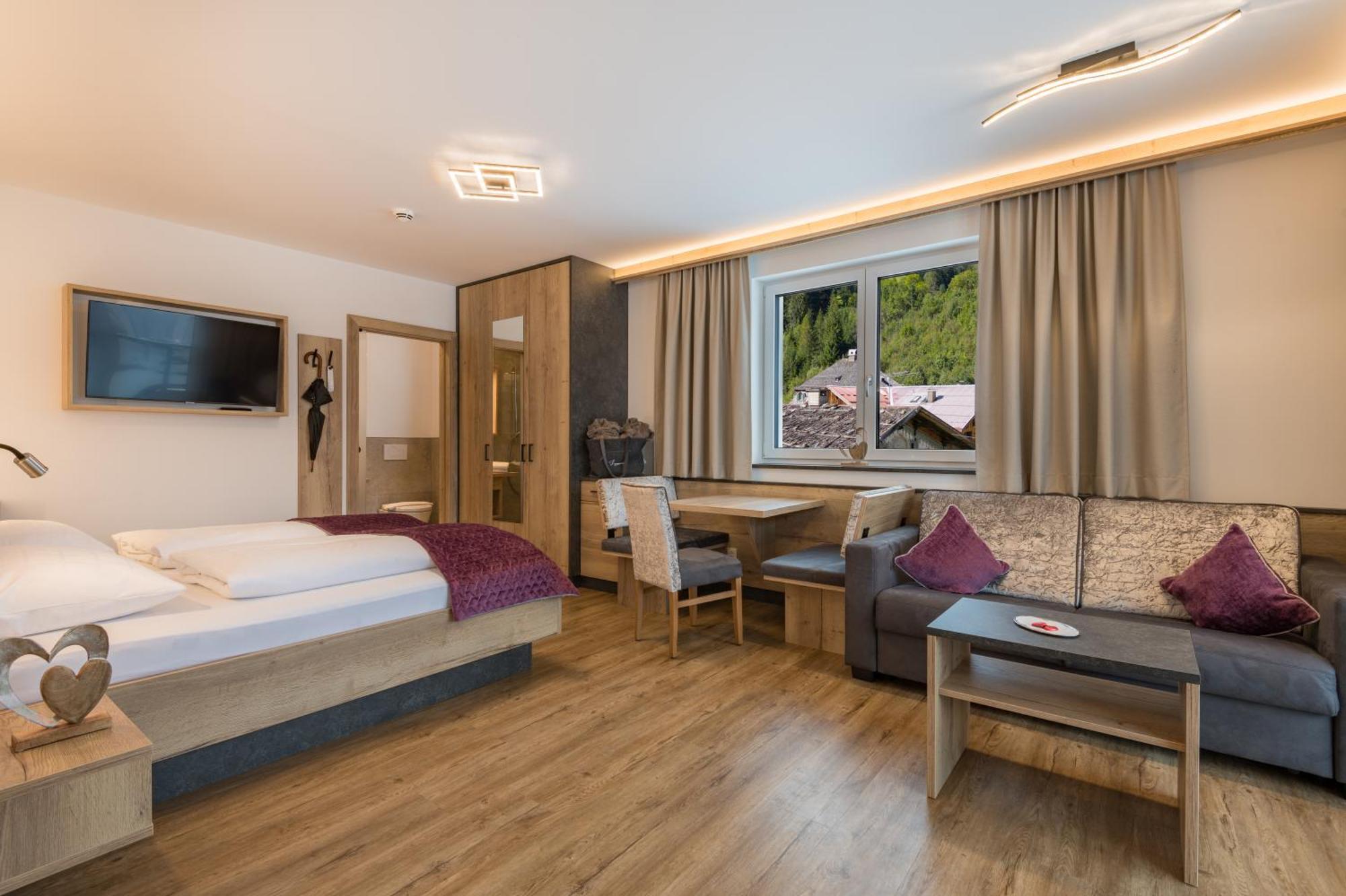 Hotel apartamentowy Lech 4*