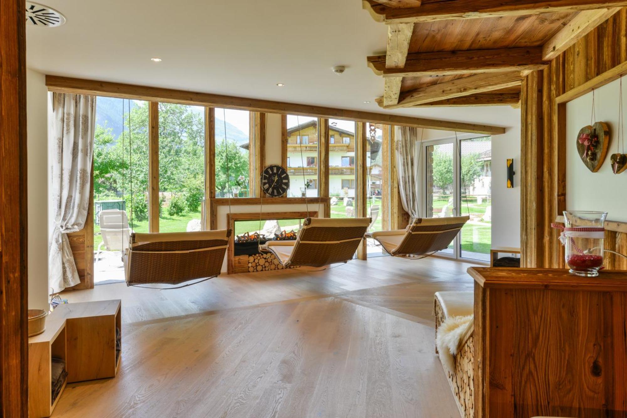 Lech Hotel apartamentowy